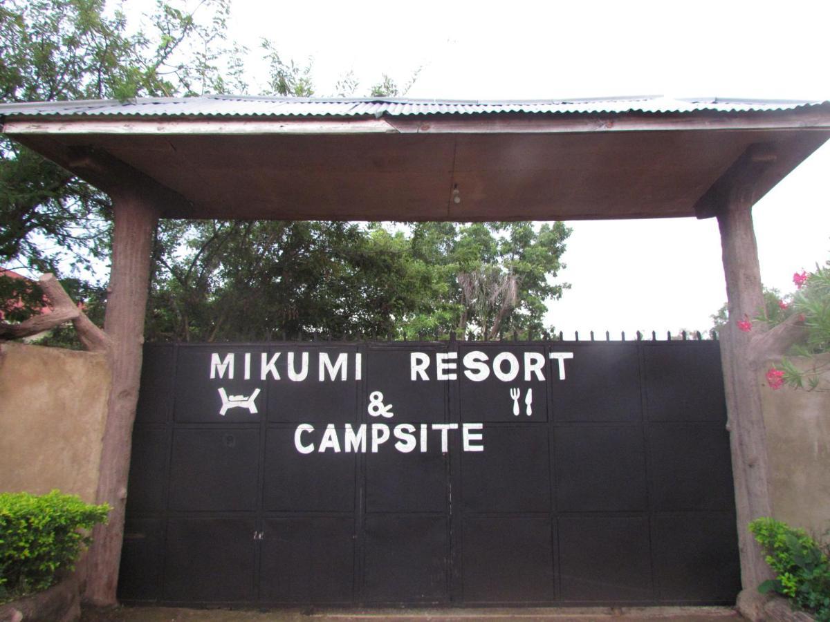 Mikumi Resort Hotel ภายนอก รูปภาพ